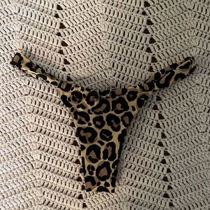High Rise Leopard Bikini Bottom Medium Forever Young Swimwear